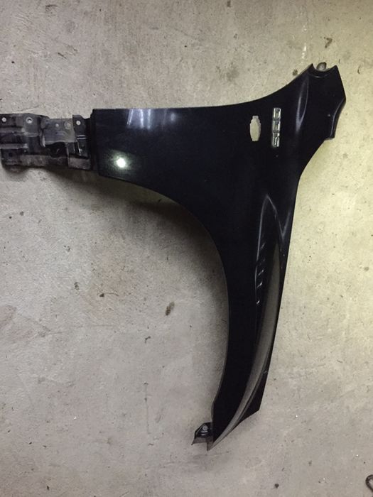 Błotnik prawy Suzuki Grand Vitara II 05-14r