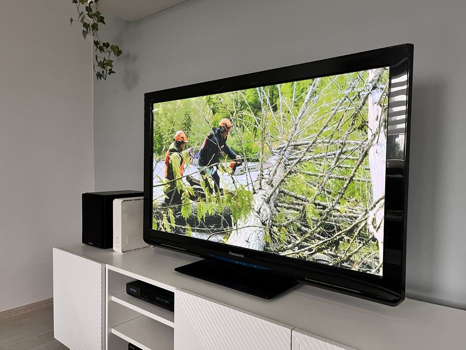Telewizor Panasonic Viera 42 cale TX P42, plazma, stan bdb