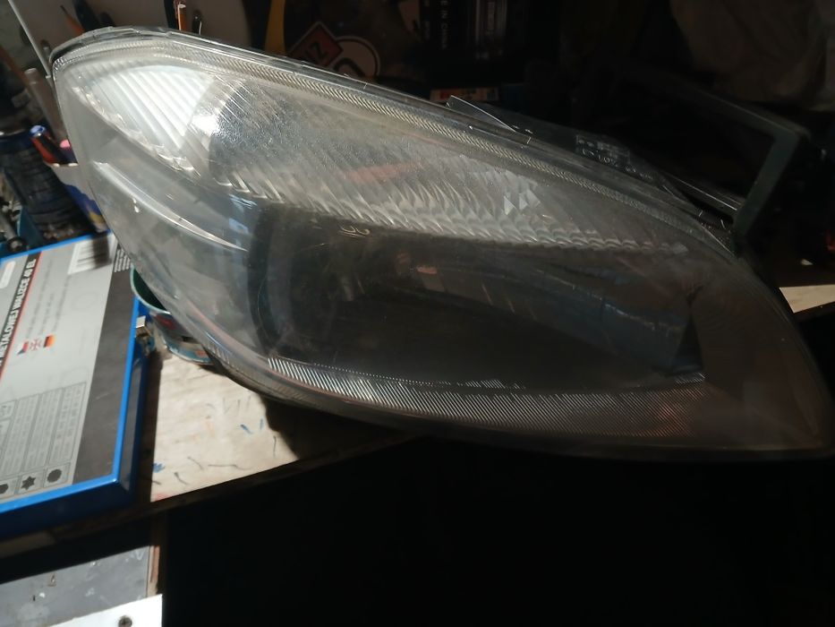 Передняя правая фара Fabia 2