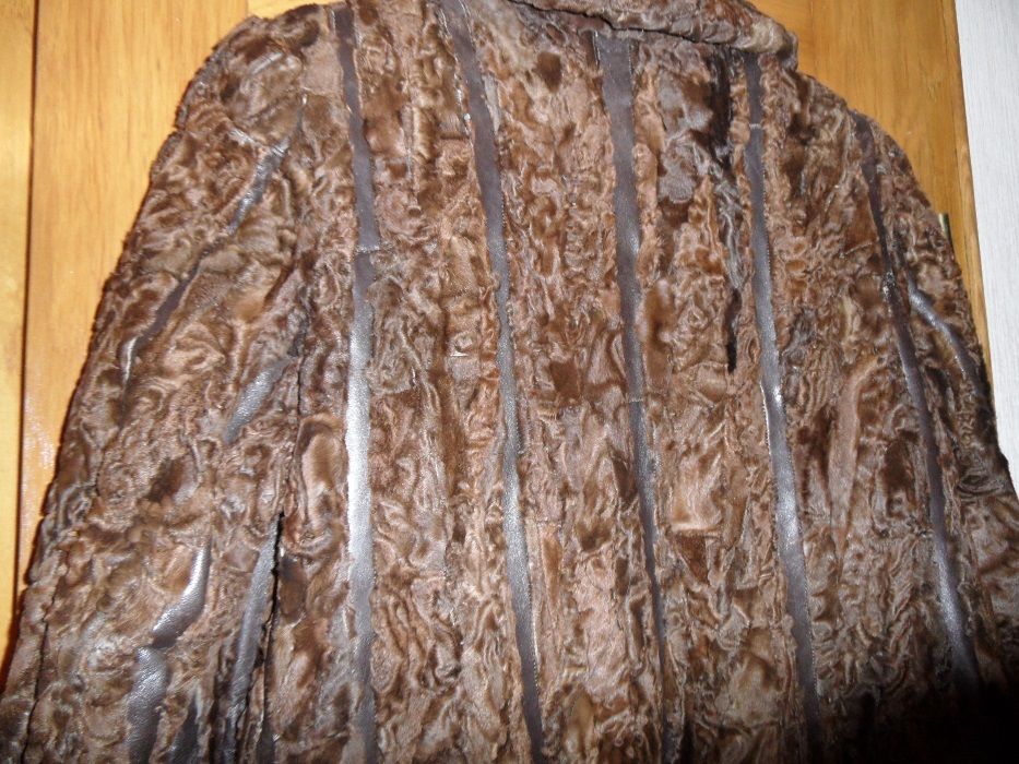 Oryginalne futerko karakułowe czekoladowy brąz