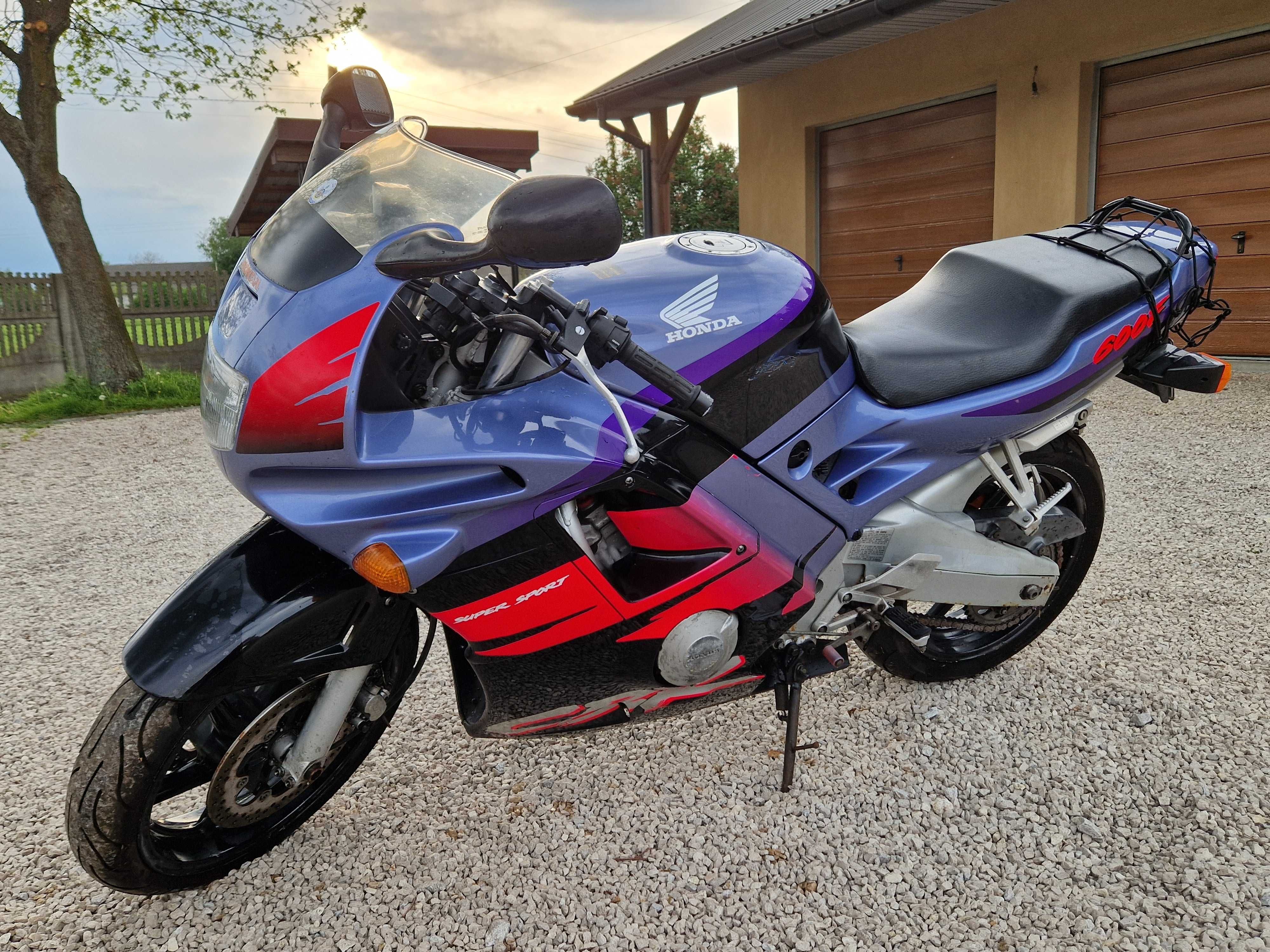 Honda cbr 600 f2