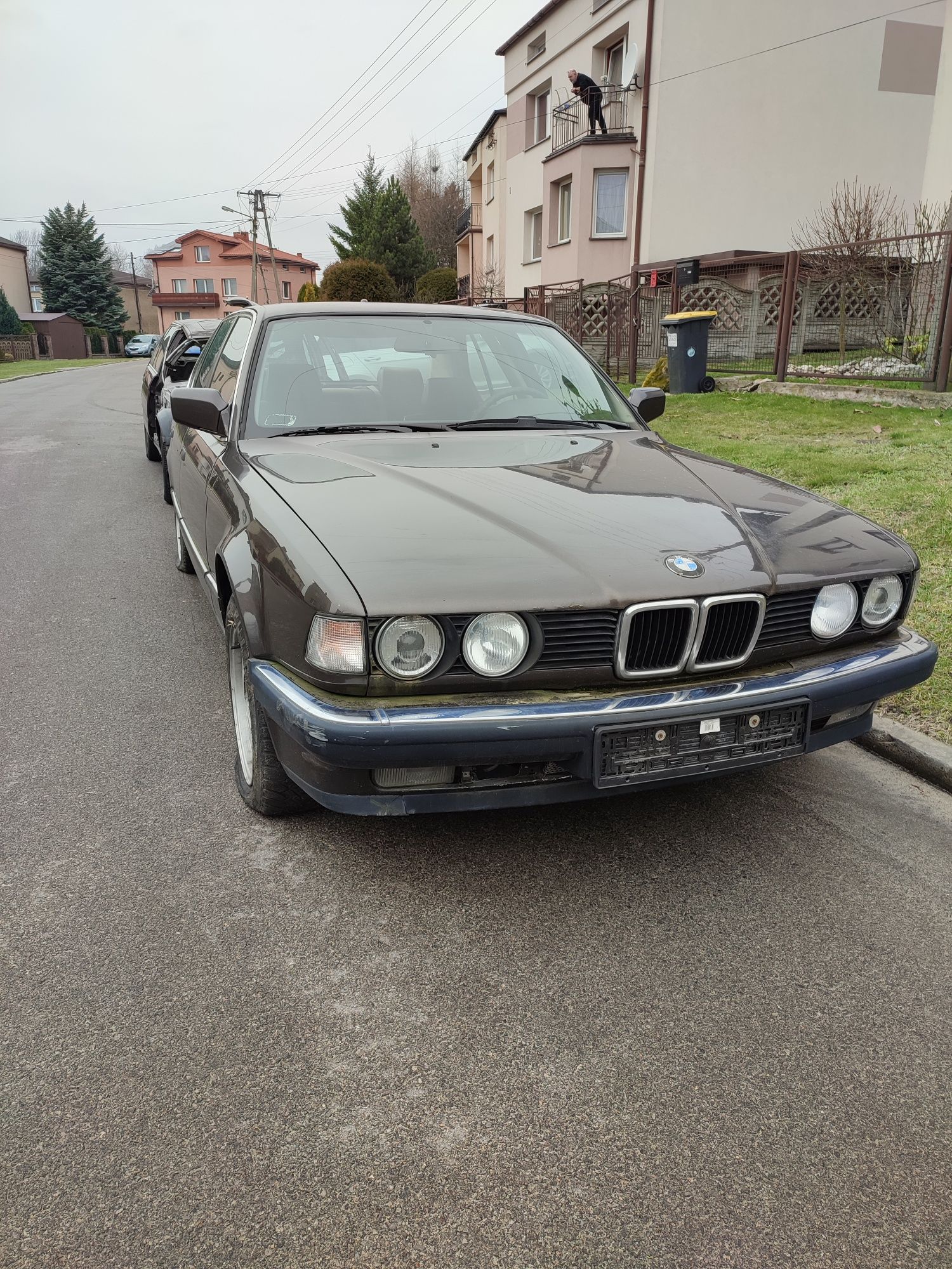 BMW e32 730i 735i na części.