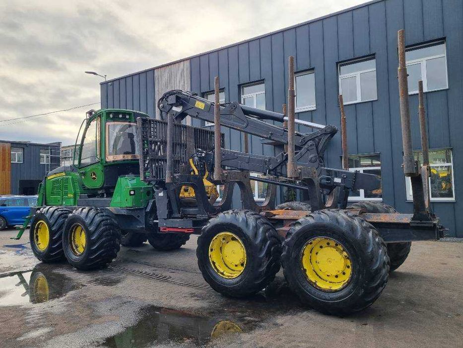 John Deere 1210E IT 4 Forwarder