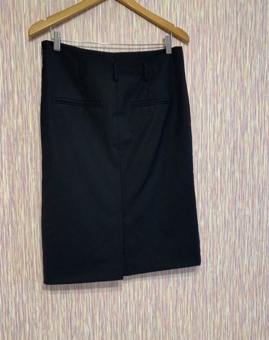 BGN спідниця. Тонка вовна. Розмір S 44