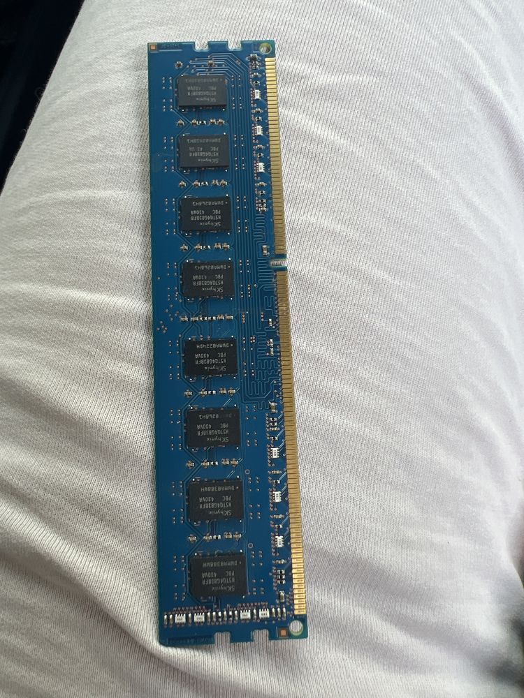 DDR 3 8gb.