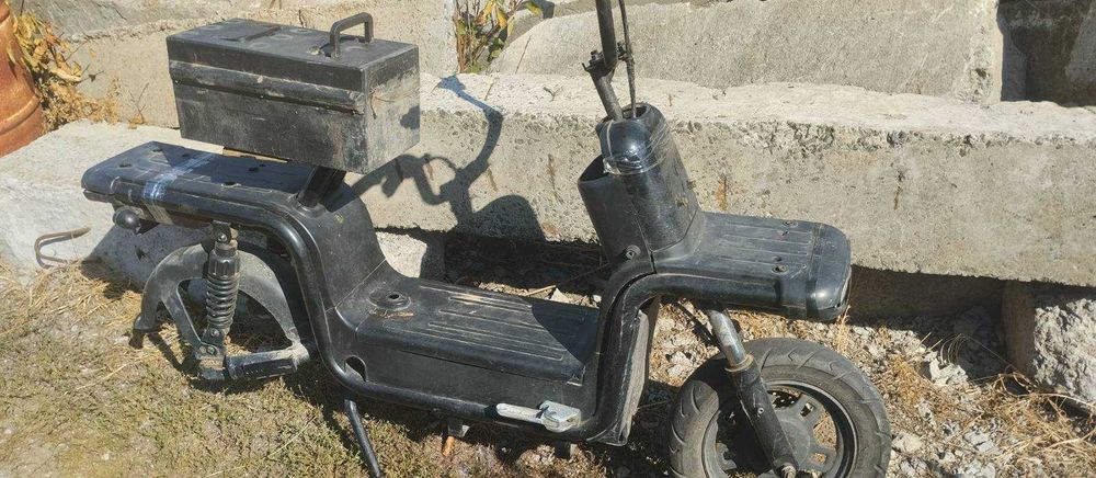 Електроскутер Aima