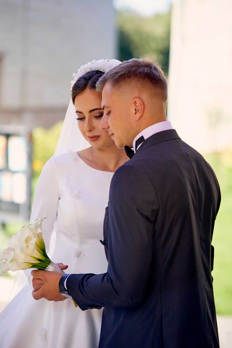 Весільний фотограф та відеограф.