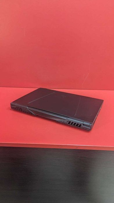 MSI Alpha 15 | Ryzen 7 | RX 5500M | 144Hz | 16GB RAM | SSD 500GB