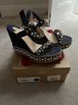 Koturny Christian Louboutin 40