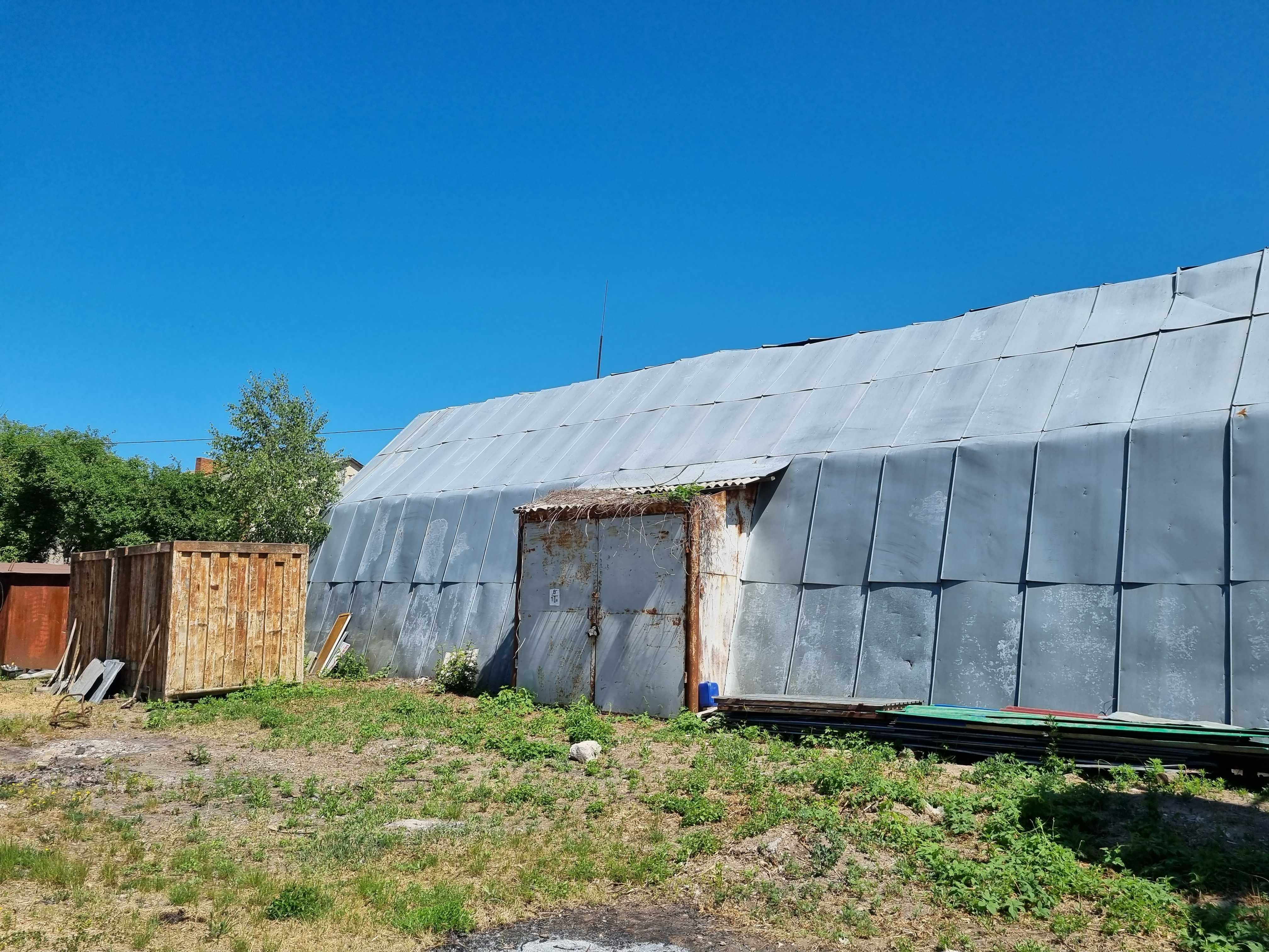 Продам виробниче приміщення гараж територія з козловим краном