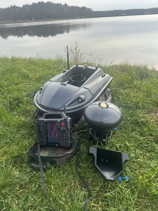 Łódka Zanętowa z GPS i Echosondą