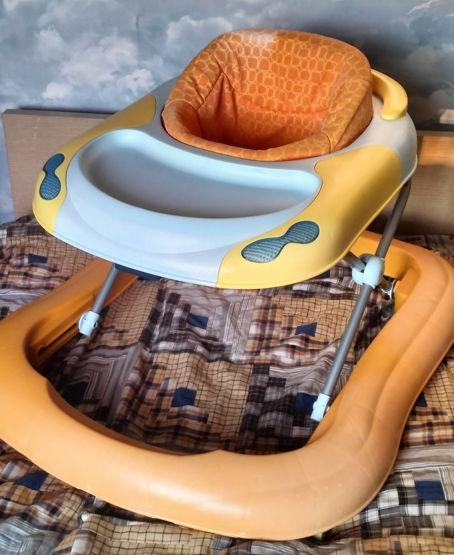 Продам дитячі ходунки Chicco Band