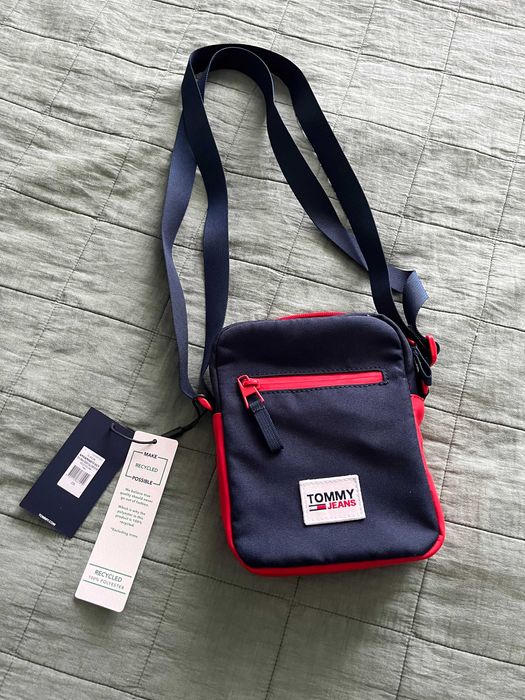Tommy Jeans Saszetka Tjm Urban Essentials Reporter Granatowy