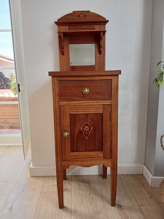 Mesas de cabeceira  75€ cada