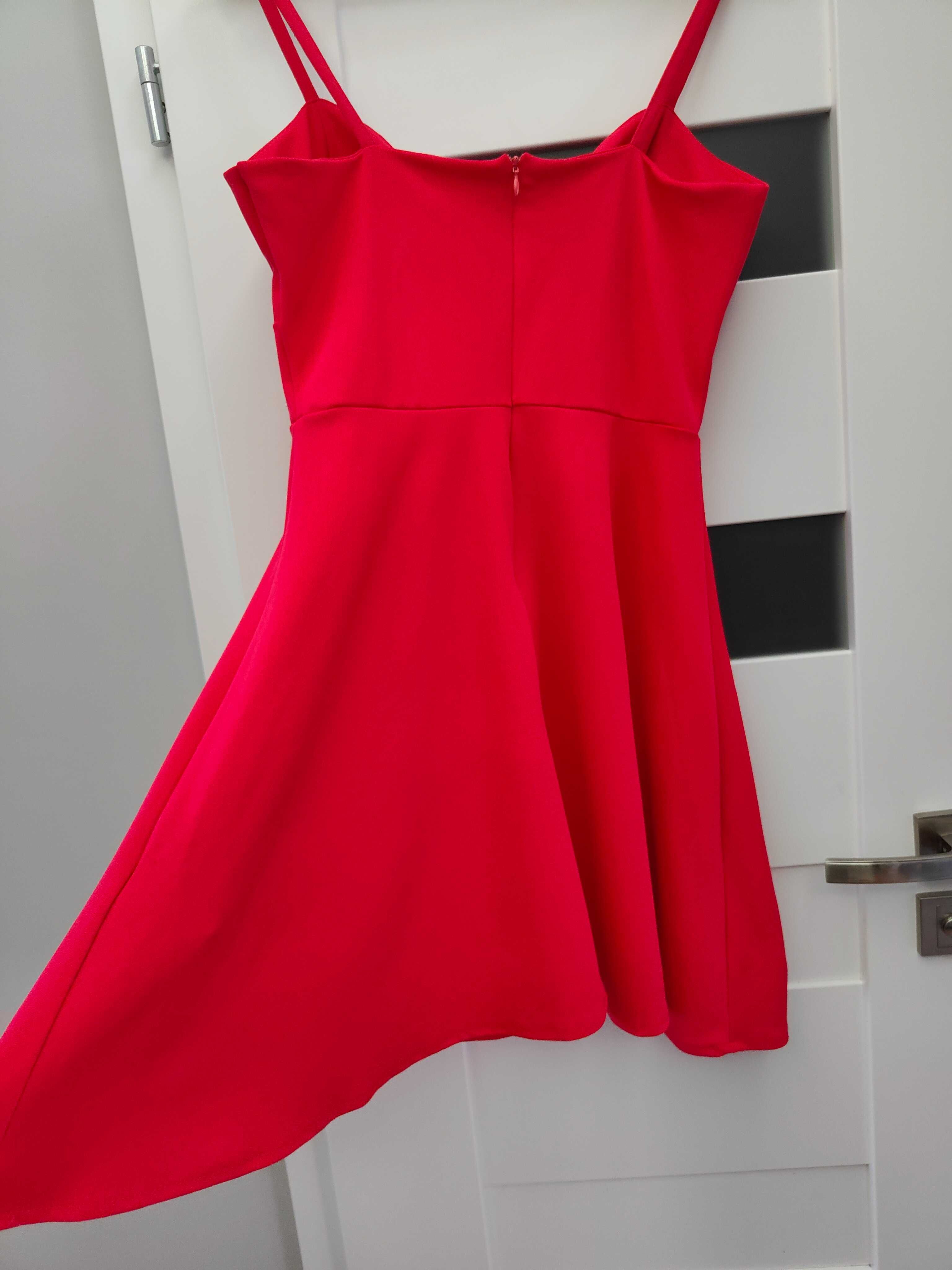 sukienka czerwona malinowa  na ramiączkach rozmiar M Walg