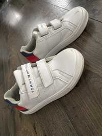 Białe sneakersy dla chłopca tommy hilfinger 30