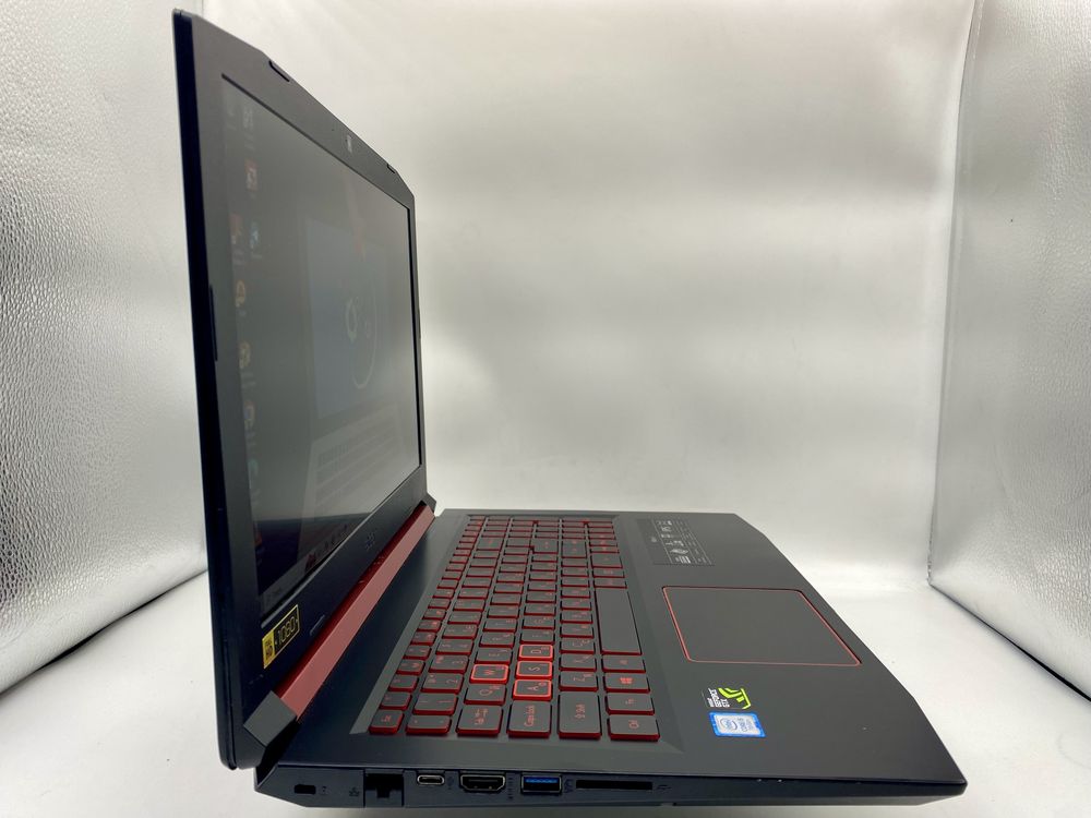 Acer Nitro 5 GTX1050 4Gb 15,6"FHD IPS i5-7300HQ/16GB DDR4/M2 512GB/14%