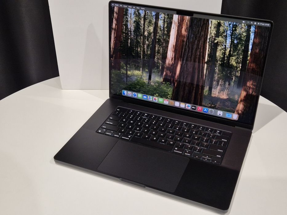 MacBook Pro 16' M3 Pro 18/512GB Space Black bateria 100% Gwarancja