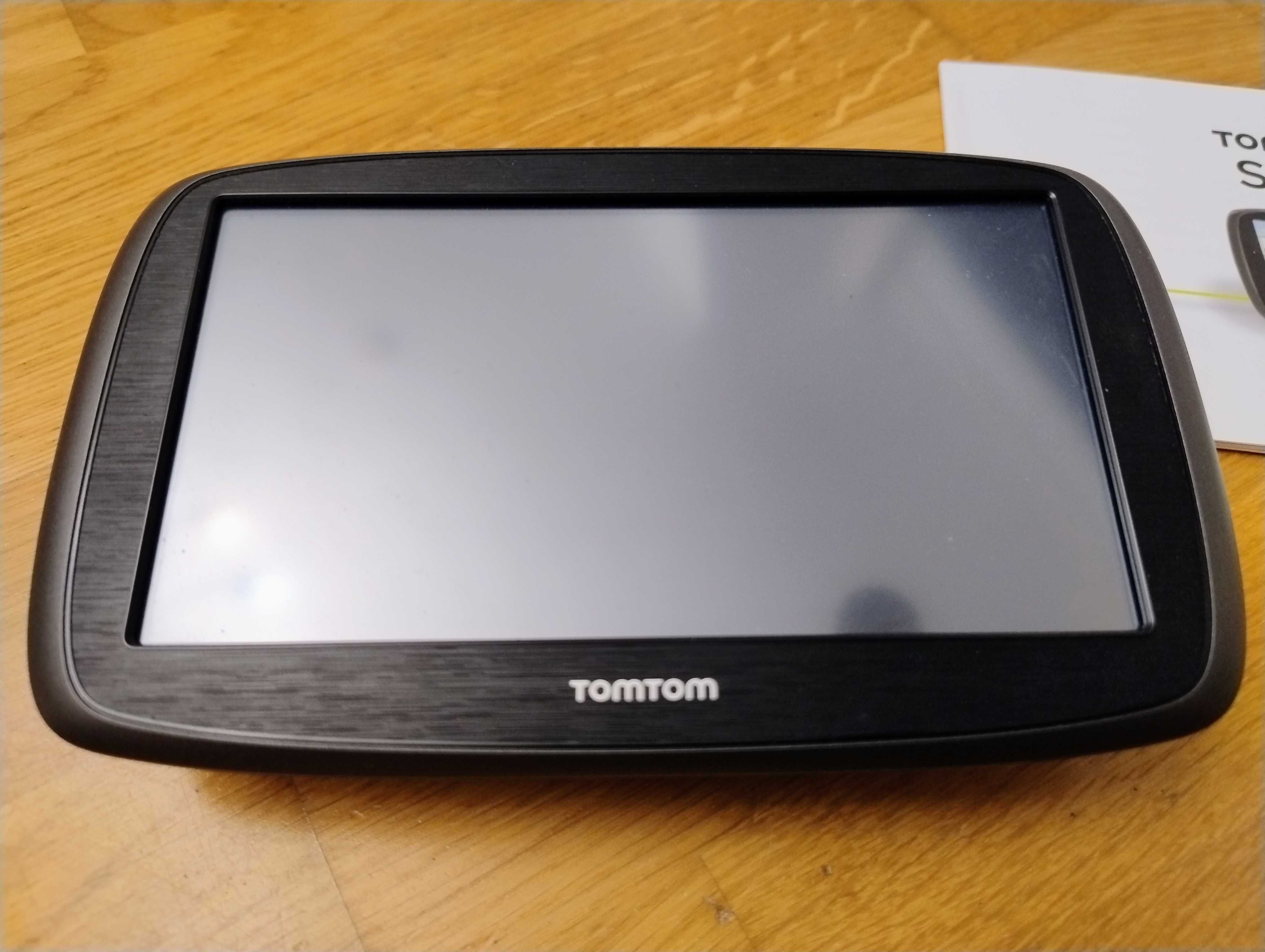 TomTom Start 60 – nawigacja GPS – komplet – uszkodzona, nie włącza się