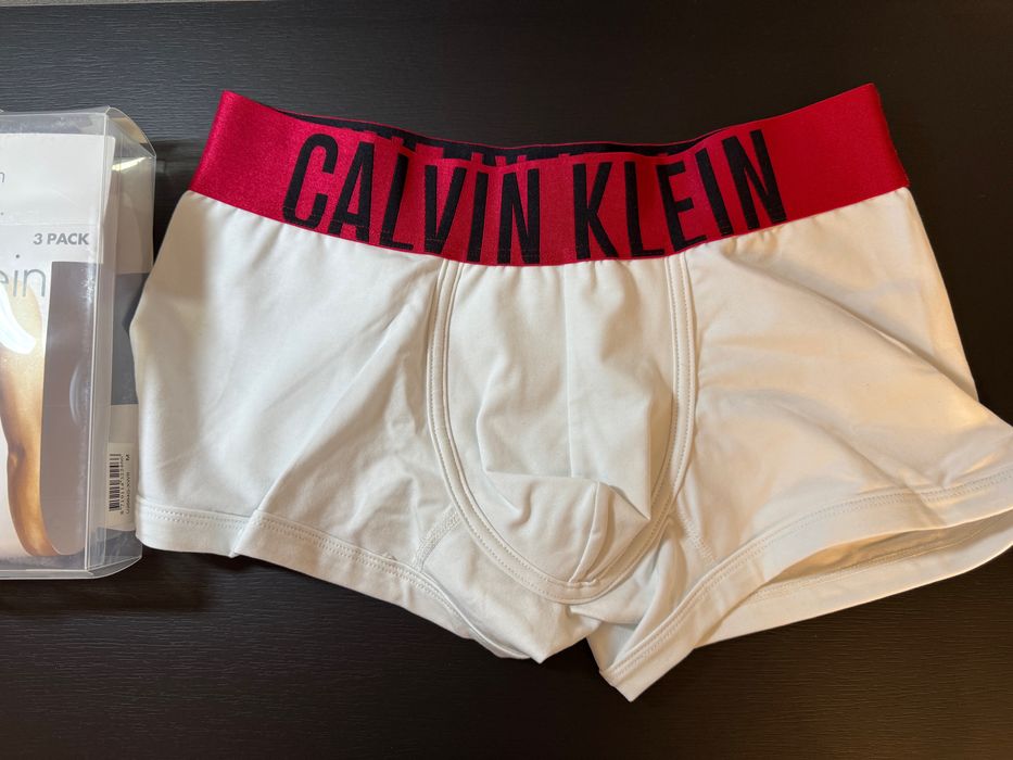Bokserki obcisłe Calvin Klein białe rozmiar M niski stan