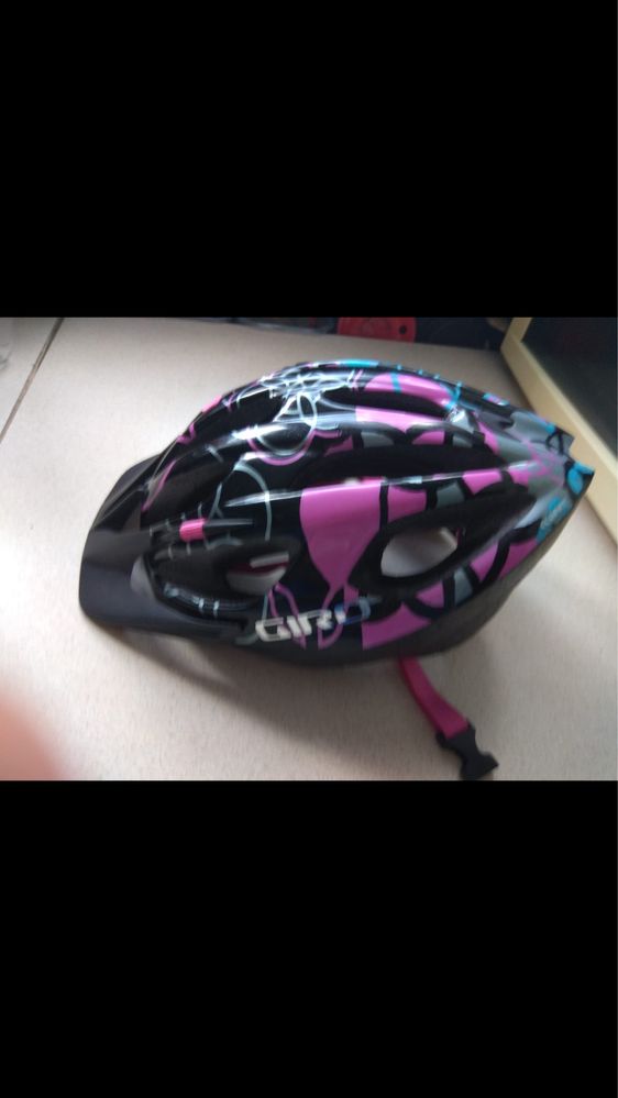 Kask GIRO roz. 50-57.