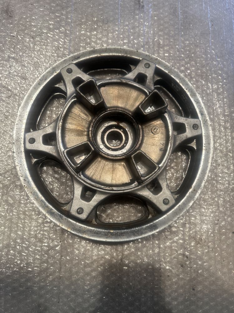 Kawasaki EN 500 95r koło pasa koło pasowe tył V226