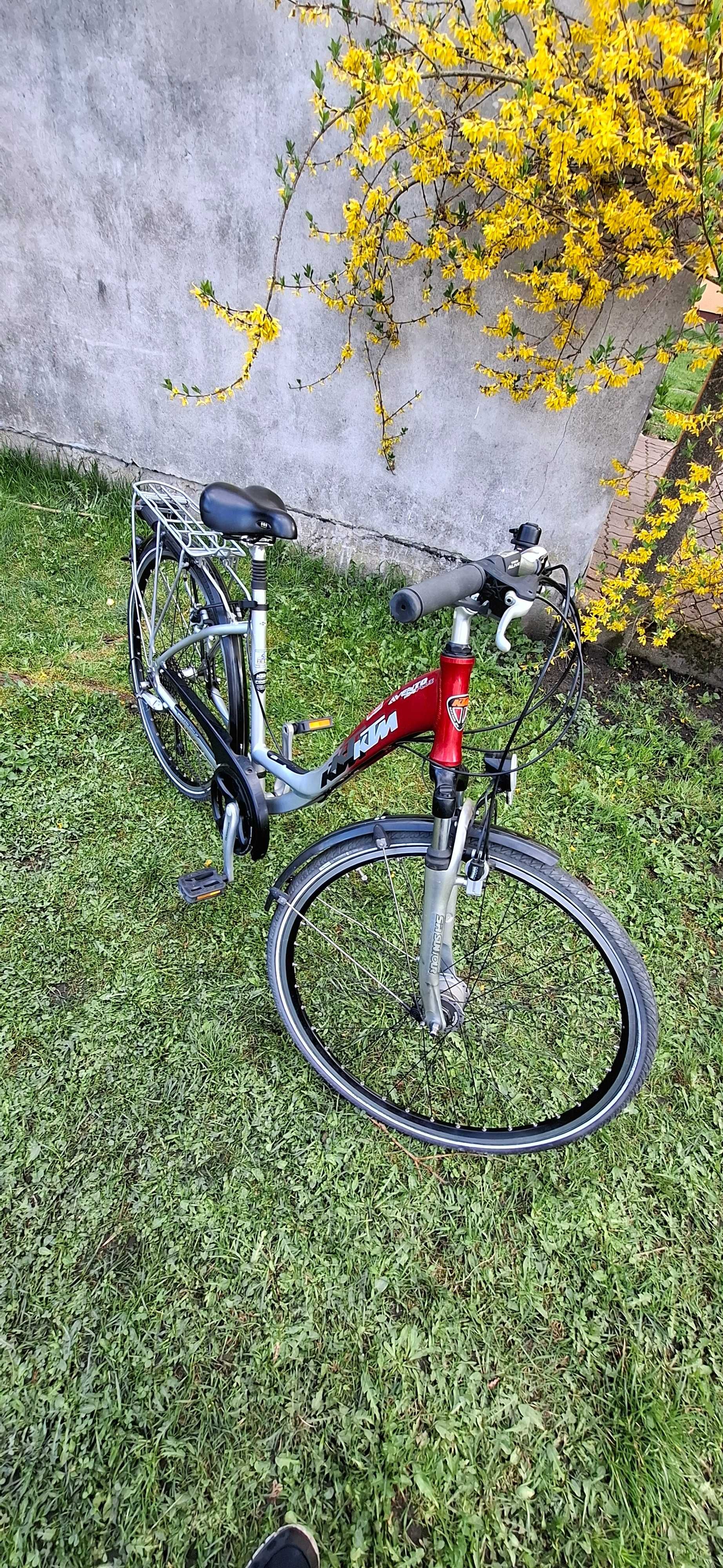KTM avento 24plus