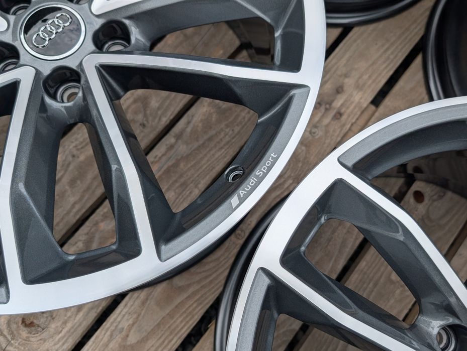 Oryginalne felgi Audi A4 A5 8W0 Sline 19" 5x112 ET32