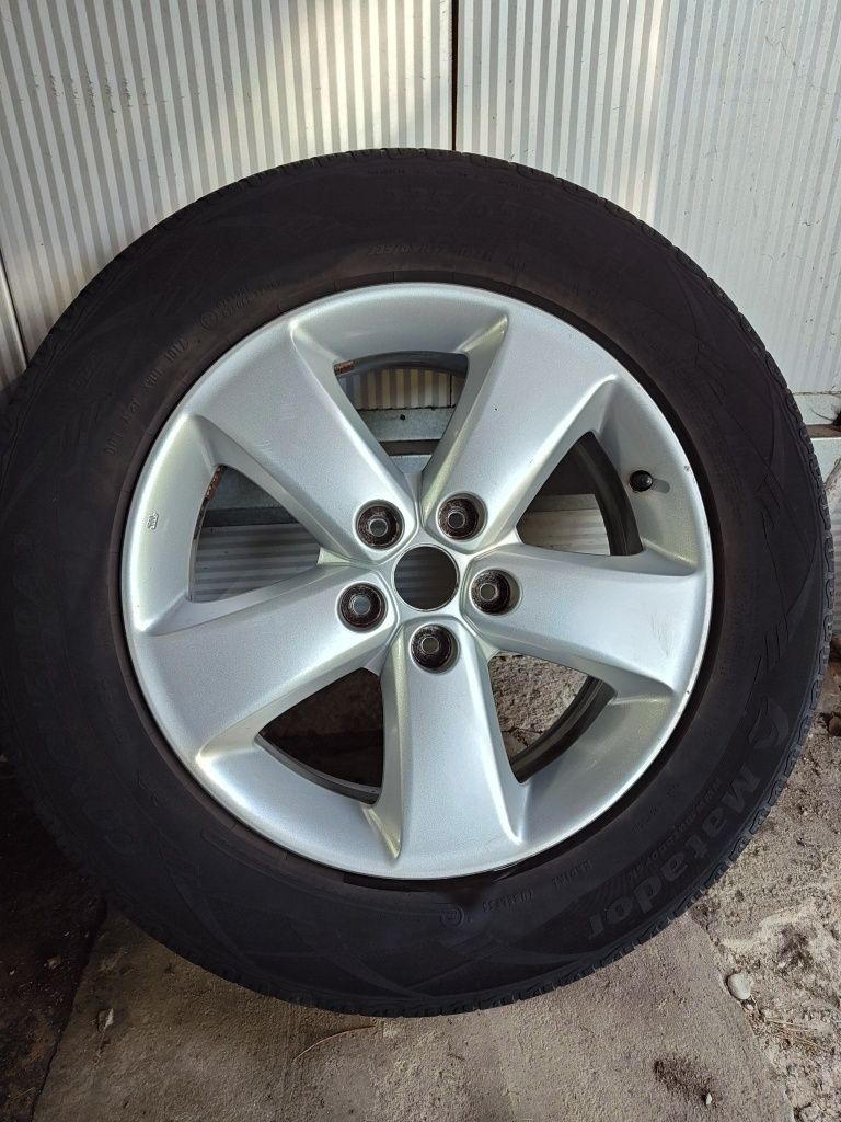 Felgi z opobqmi 225/65 17 5x114.3 Honda, Hyundai, KIA, Mazda, Toyota,