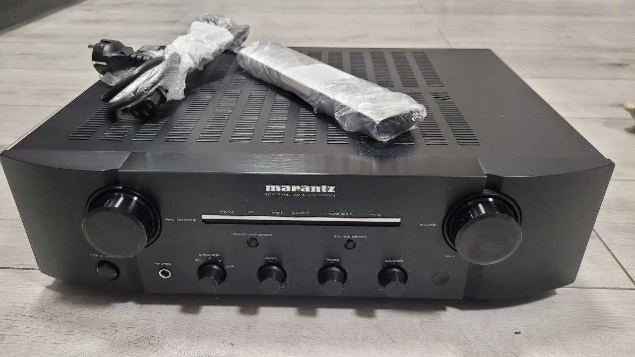 Marantz PM7003 (сірий та чорний) стан нового