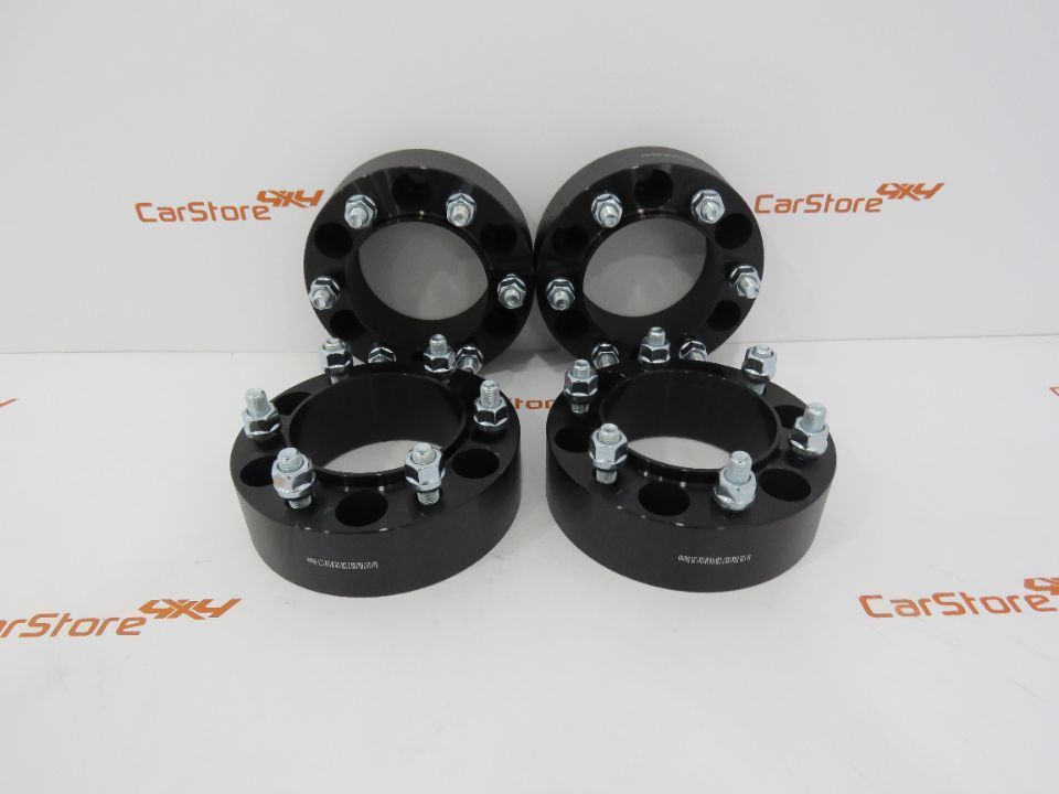 Espaçadores 4x4 50mm Nissan  6x139.7 M12x1.25 Pretos CB 110