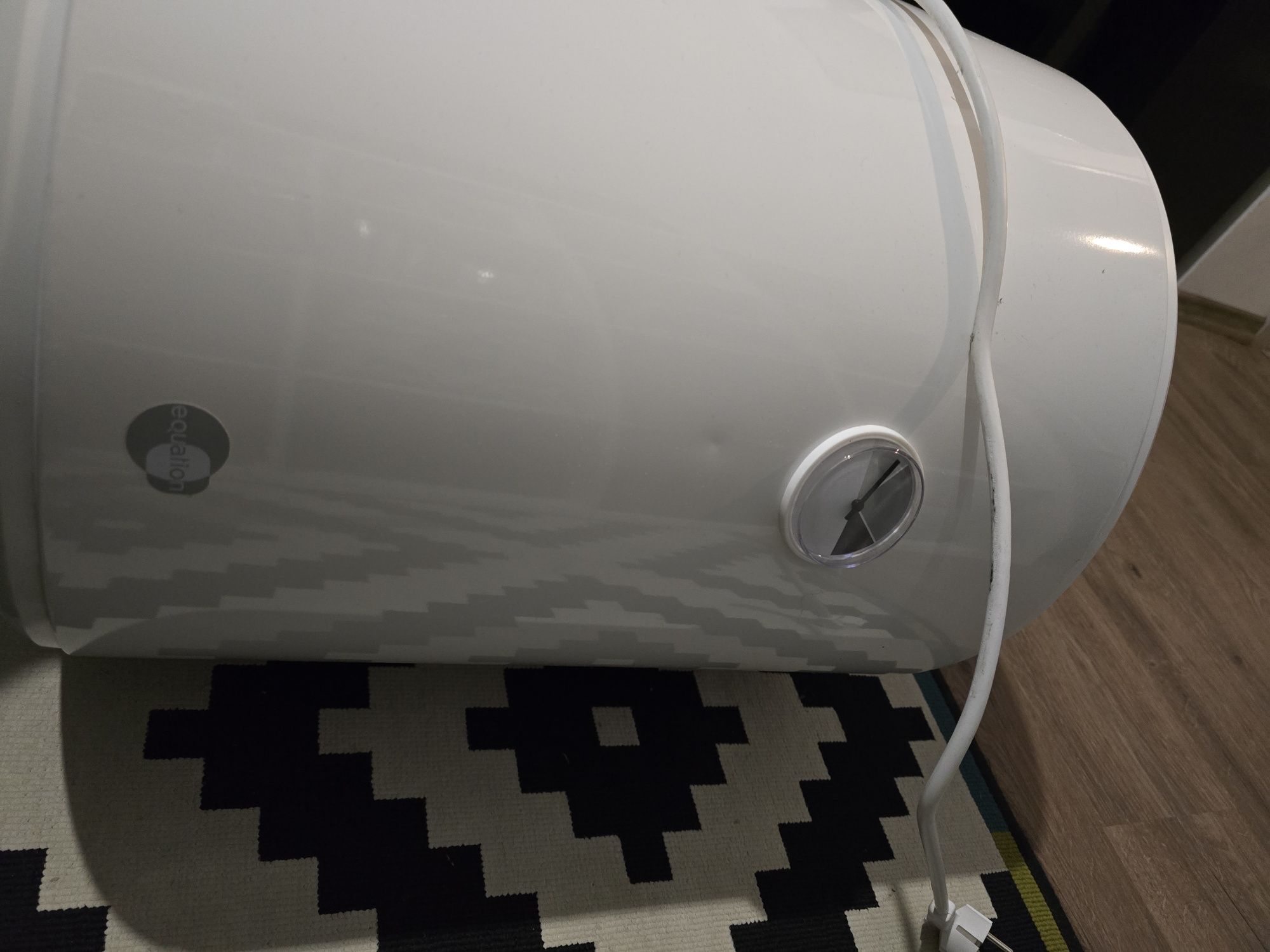 Elektryczny podgrzewacz wody 50 L 1500 W Equation