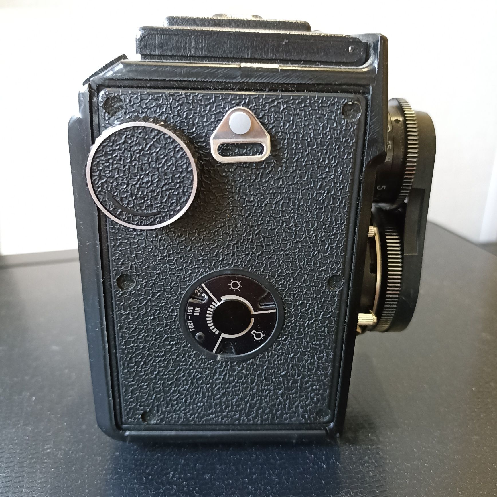 Продам фотоапарат Lubitel 166 universal