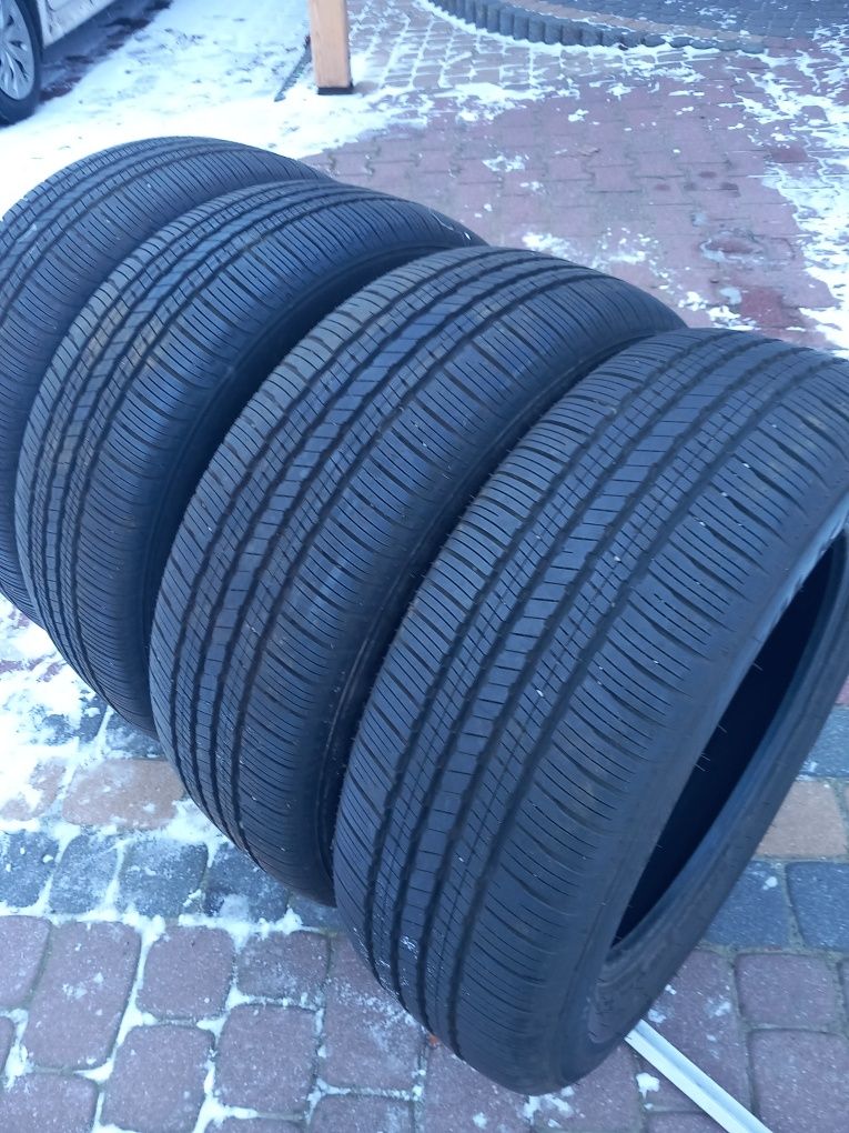 Opony wielosezonowe Falken 235/60 r18 2020r. 7,3mm