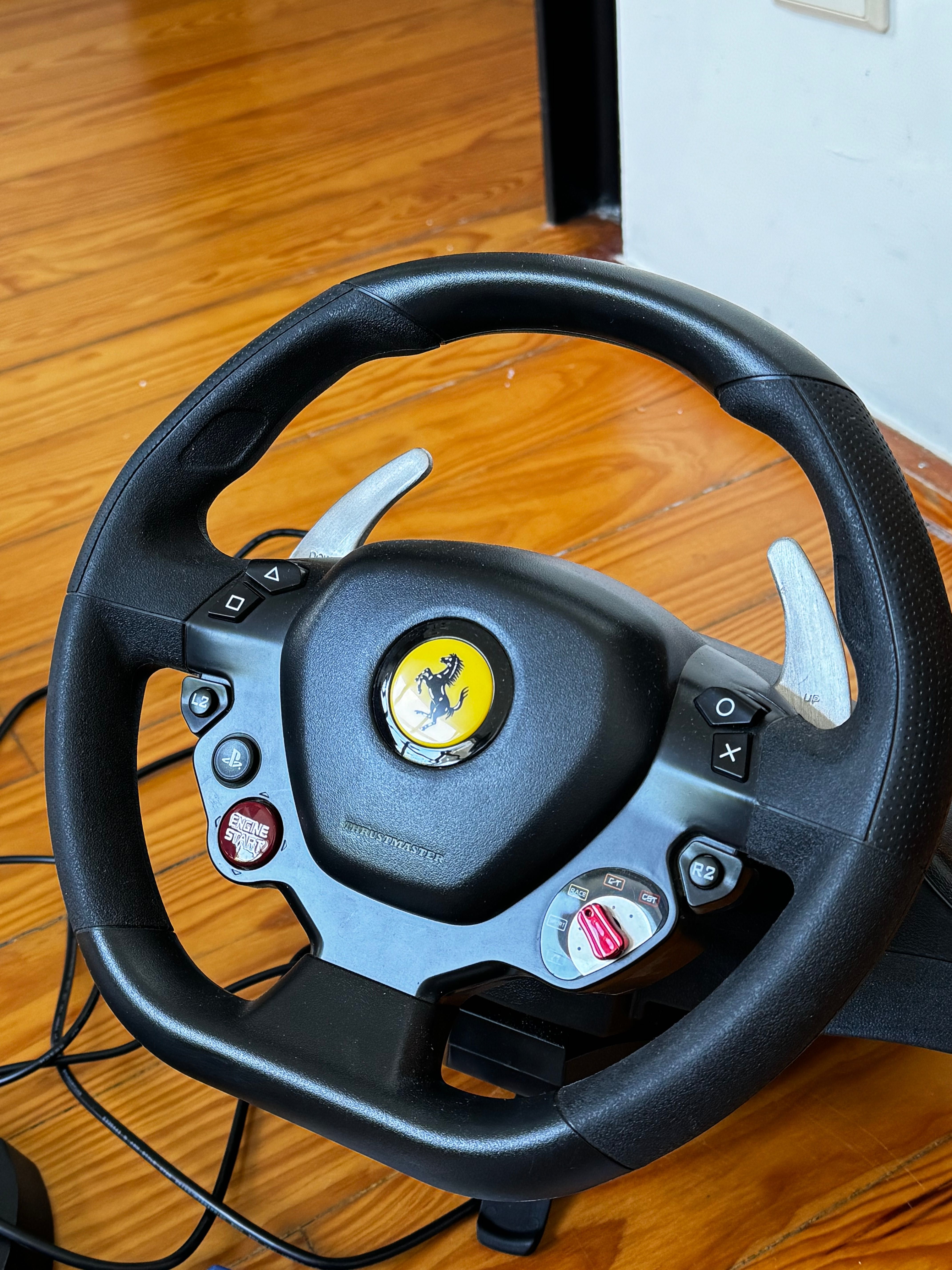 Volante Gaming Thrustmaster T80 Ferrari 488 GTB (Ps4/PC)