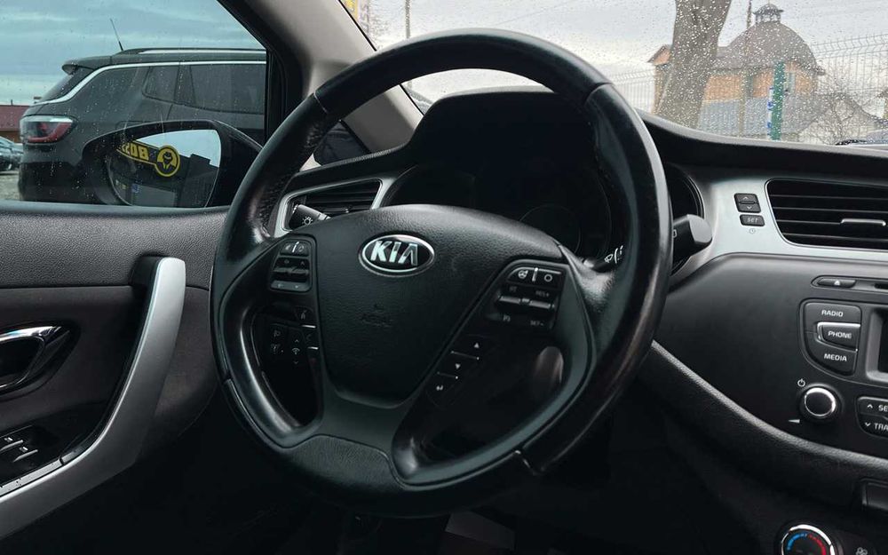 Kia Ceed   2015 р.
