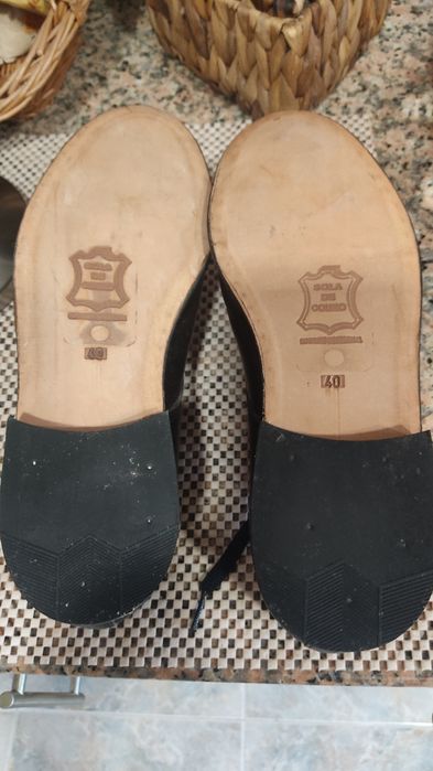 Sapatos pretos militar