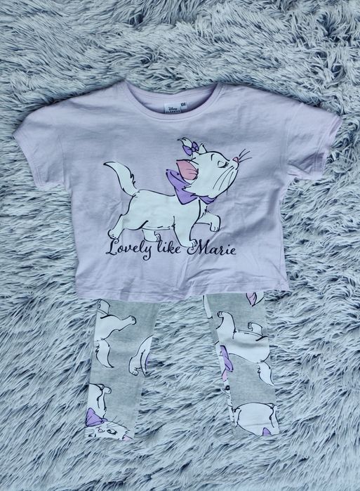 Zestaw dres Disney dla dziewczynki bluzka 104 spodnie 110 kotek fiolet