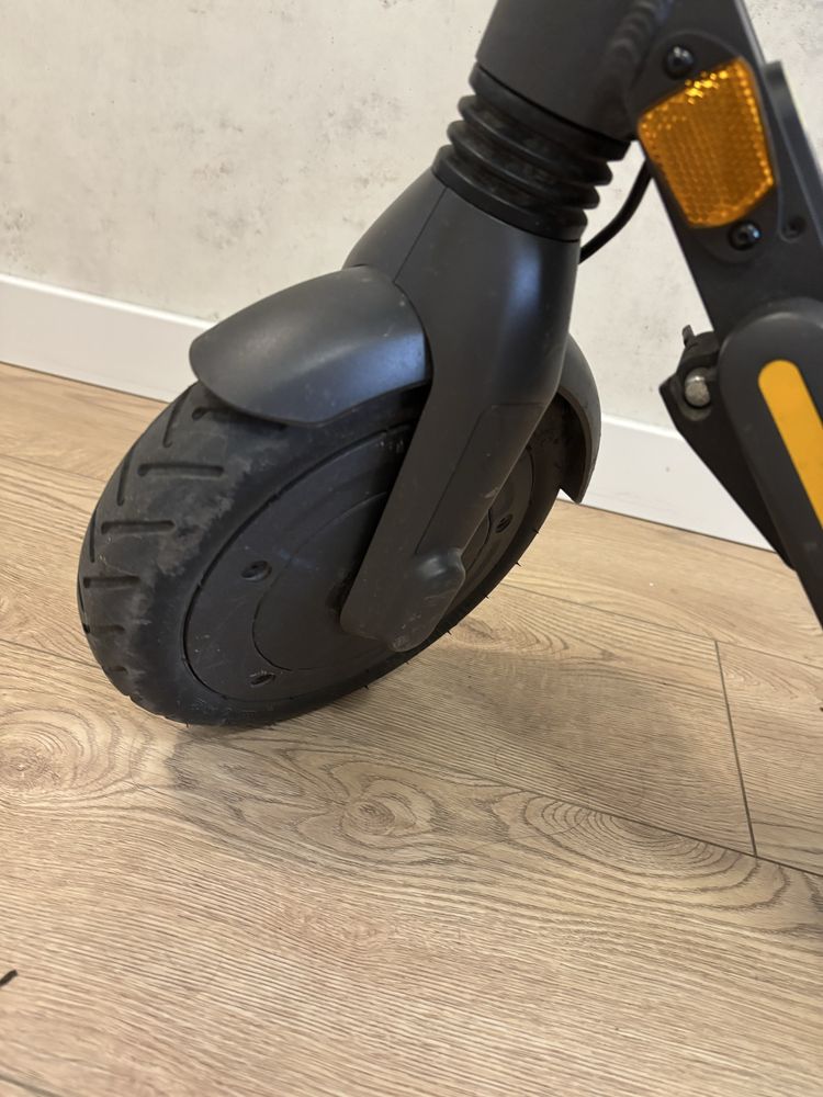 Самокат Ninebot by Segway E22