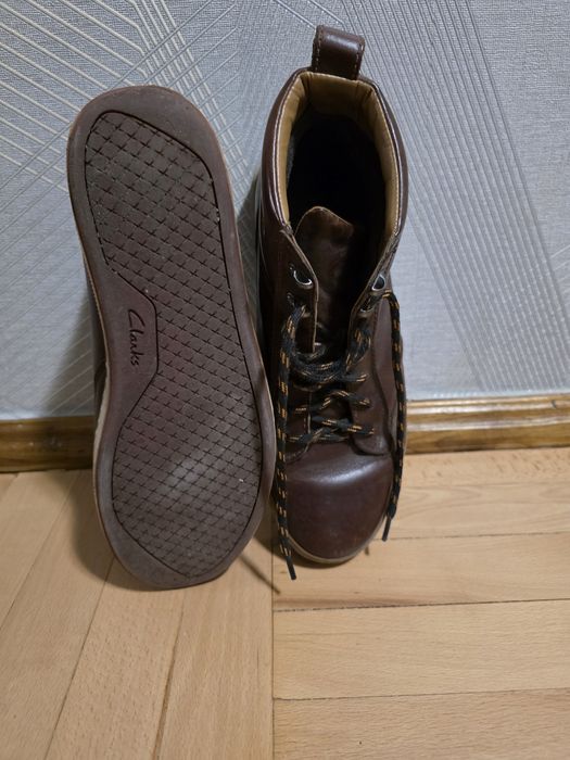 Чоловічі шкіряні чоботи Clarks