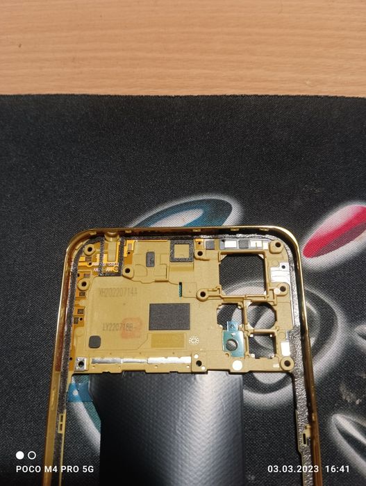 Продам Середню рамку до Xiaomi POCO X4PRO 5G Нову
