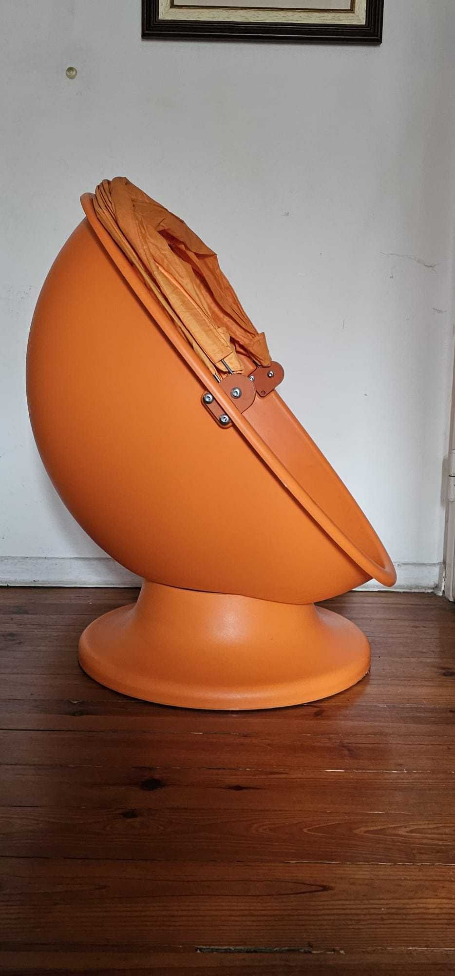 Cadeira giratória para crianças cor laranja IKEA PS LÖMSK