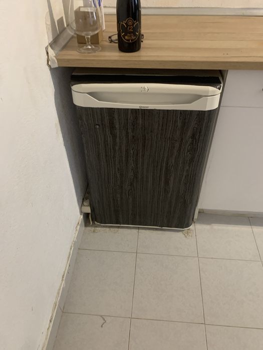 Frigobar indesider funciona perfeitamente