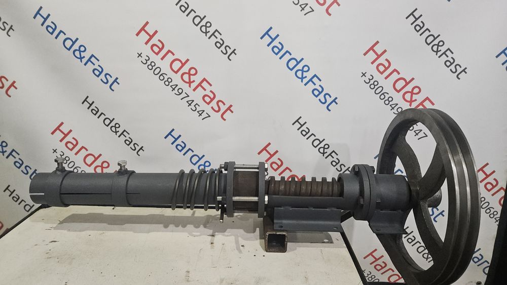 Пресс для брикет. Рабочая часть.