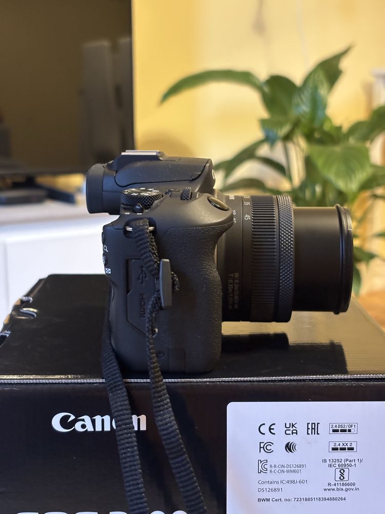 Canon R100 +kit ( com lente 18-45mm e cartao de memoria)