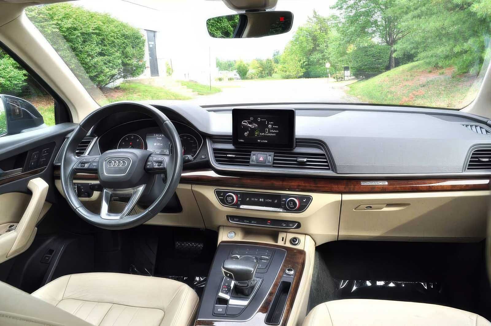 2018 Audi Q5 Premium Plus