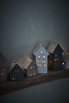 Lampion świecznik szary domek ceramiczny 11cm Molia Lene Bjerre