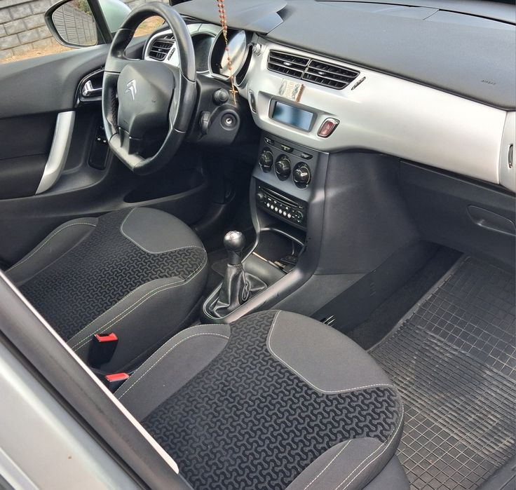 Citroen c3  2011r super auto