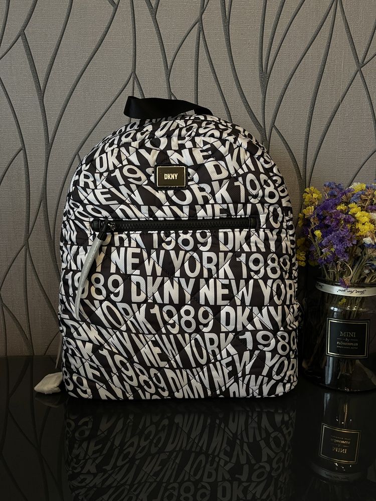 Рюкзак dkny, рюкзак с принтом dkny, lyla medium backpack bag