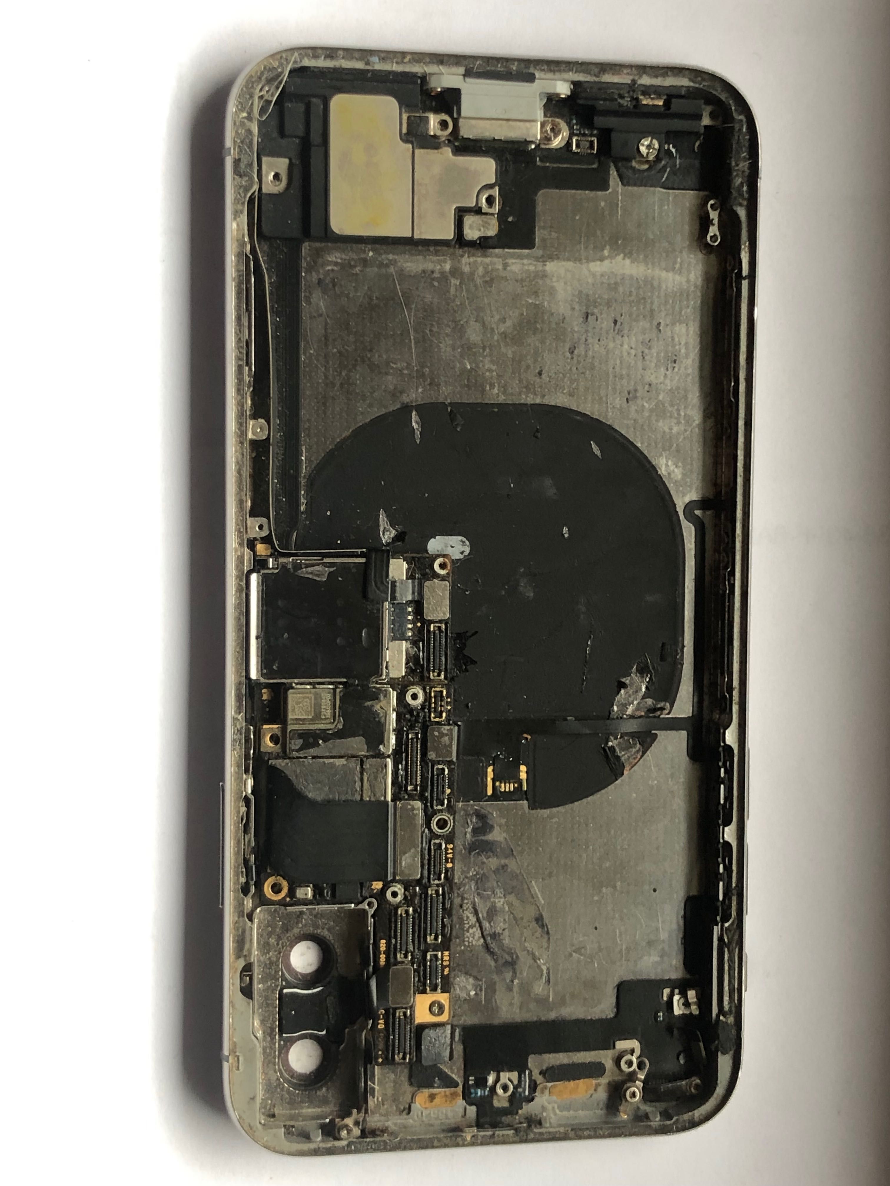 iPhone  X 64  Gb  płyta  główna uszkodzona, panel  taśmy